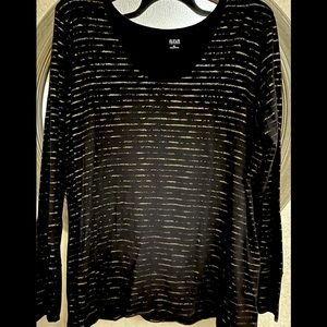 a.n.a long sleeve, scoop neck tee. Size  XL. Black with gold flecks.